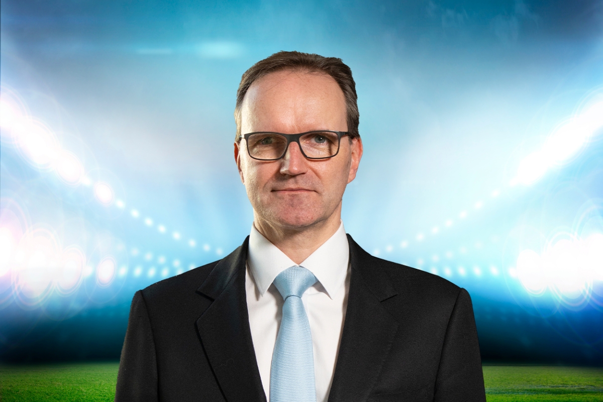 Joachim Klement i fudbalski teren